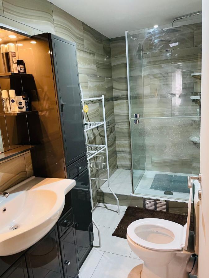 Bien-Etre-Au-Calme Et Parking Gratuit Villa Seraing Bagian luar foto