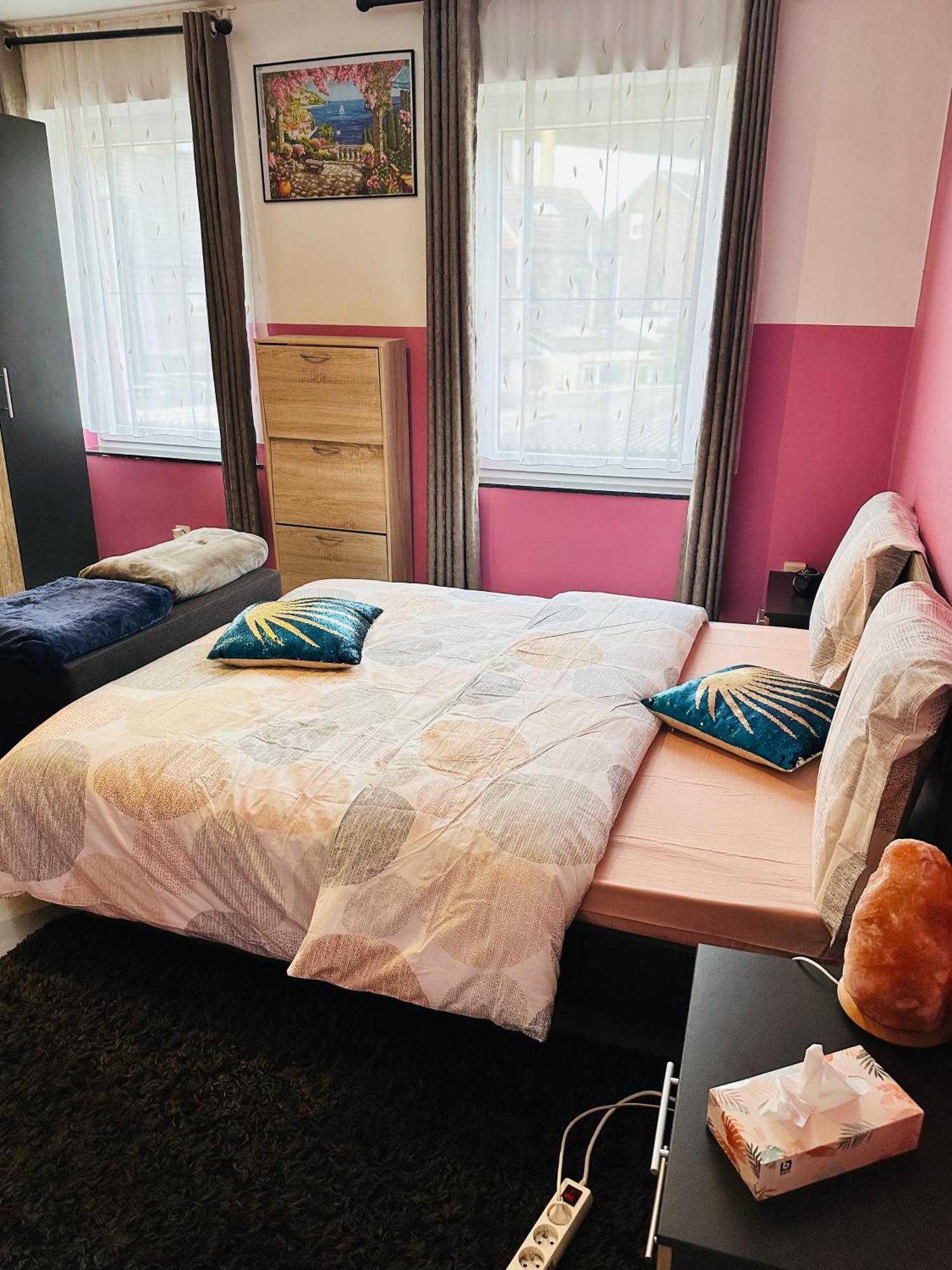 Bien-Etre-Au-Calme Et Parking Gratuit Villa Seraing Bagian luar foto