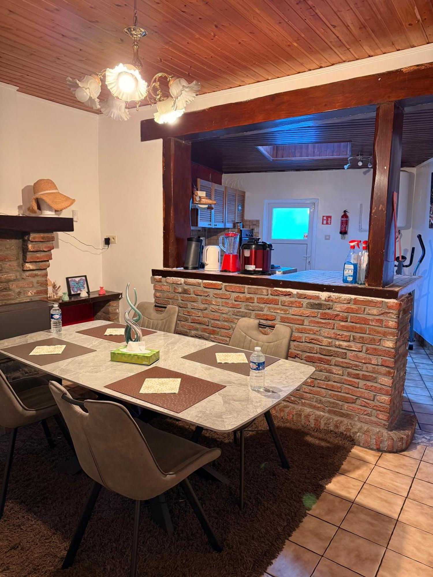Bien-Etre-Au-Calme Et Parking Gratuit Villa Seraing Bagian luar foto